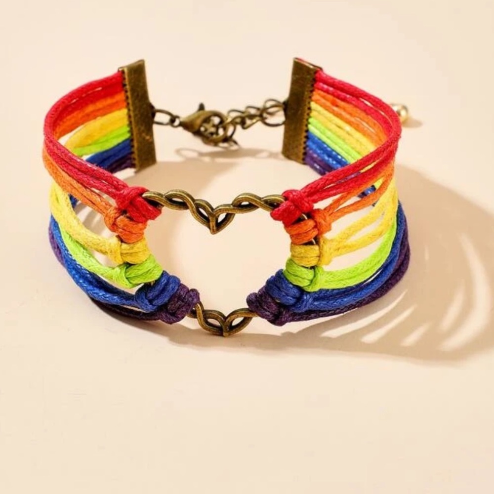 NEW Show Your Pride Rainbow Bracelet🌈